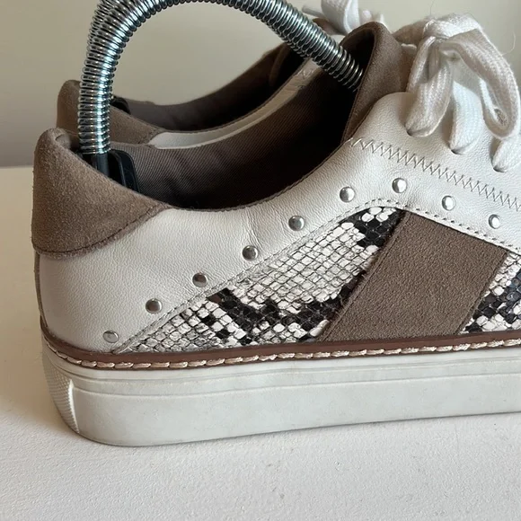 Crown Vintage Kalinda Snakeskin Suede Studded Fashion Sneaker Size 7 - Picture 7 of 12
